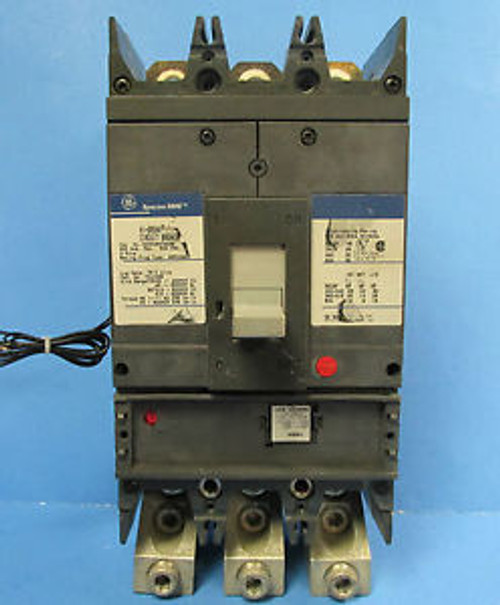 GENERAL ELECTRIC 3 POLE 400 AMP  WITH 400 A TRIP UNIT SGHA36AT0400  .....  VA-44