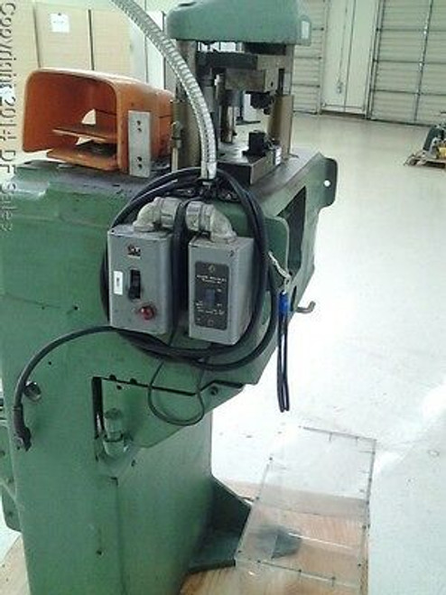 Essex - Tc200B - Hydraulic Press
