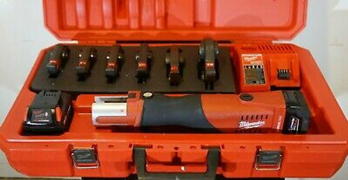 Milwaukee M18 Force Logic Press Tool Kit With 1/2 To 2 2673-22 2 Batteries