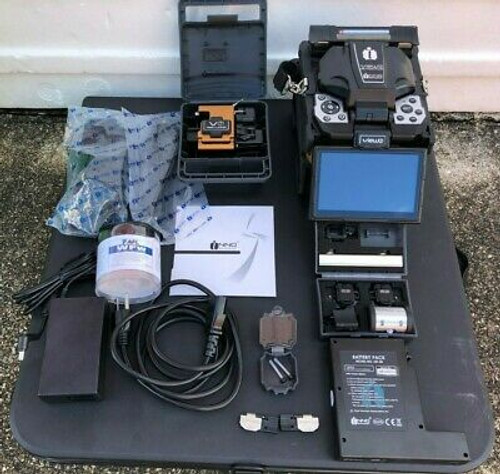 Inno View 3 Fiber Fusion Cladding Alignment Splicer W/ V7 Cleaver Total Arcs 141