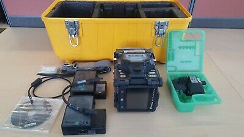 Fujikura - Fsm-60S Core Alignment Fusion Splicer With Ct-30 Cleaver (S/N: 46835)