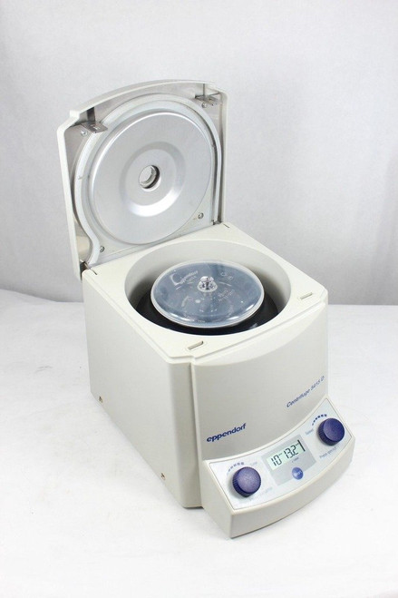 Eppendorf 5415D Centrifuge with Rotor F45-24-11, Microcentrifuge, 120 V, 60Hz