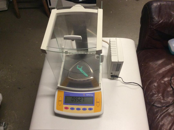 Sartorius CP225D Analytical Balance . 0.0001g to 220g