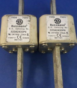 BUSSMANN 700A G.E.CATALOG NO. 323A2433P6 700V FUSE, Pack of 2 SPW