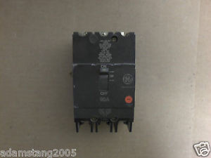 Interruttore GE TEY390 90Amp 480Volt 3 Poli - Usato