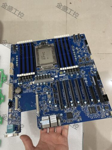 Carte Mère Serveur Gigabyte MZ72-HB2 REV3.0 - Double Socket SP3 Pour AMD EPYC 7002/7003 - Neuf