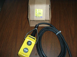 SQUARE D 9001BWAEQ3439G3 UP DOWN PENDANT STATION NEW IN BOX BWAEQ3439G3