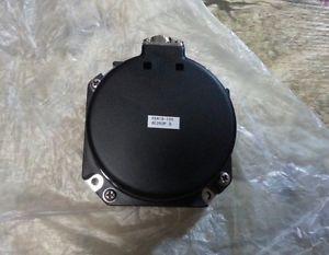 1PCS New in box OSA18-100 OSA18100 Mitsubishi system encoder
