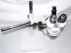 Microscope Jouet éducatif Konus Crystal-Pro – Zoom 7x à 45x – Bras Réglable – Fabriqué En Italie