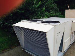 Lennox 7.5 ton RTU - SPW Industrial