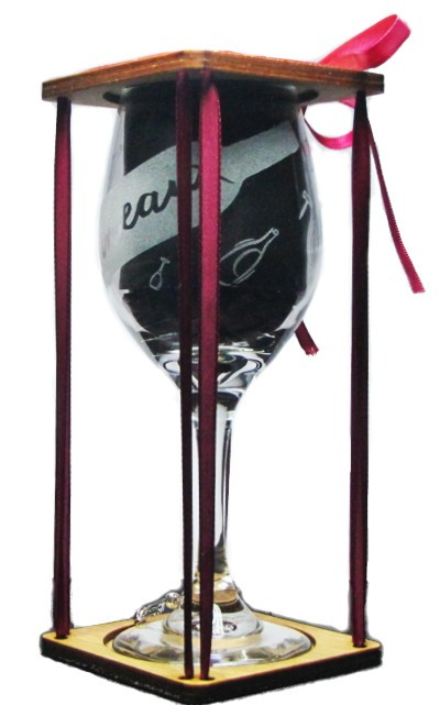 Wineaux Stemmed Wine Glass with Charm and Presentation Packaging