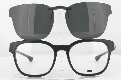 oakley cloverleaf