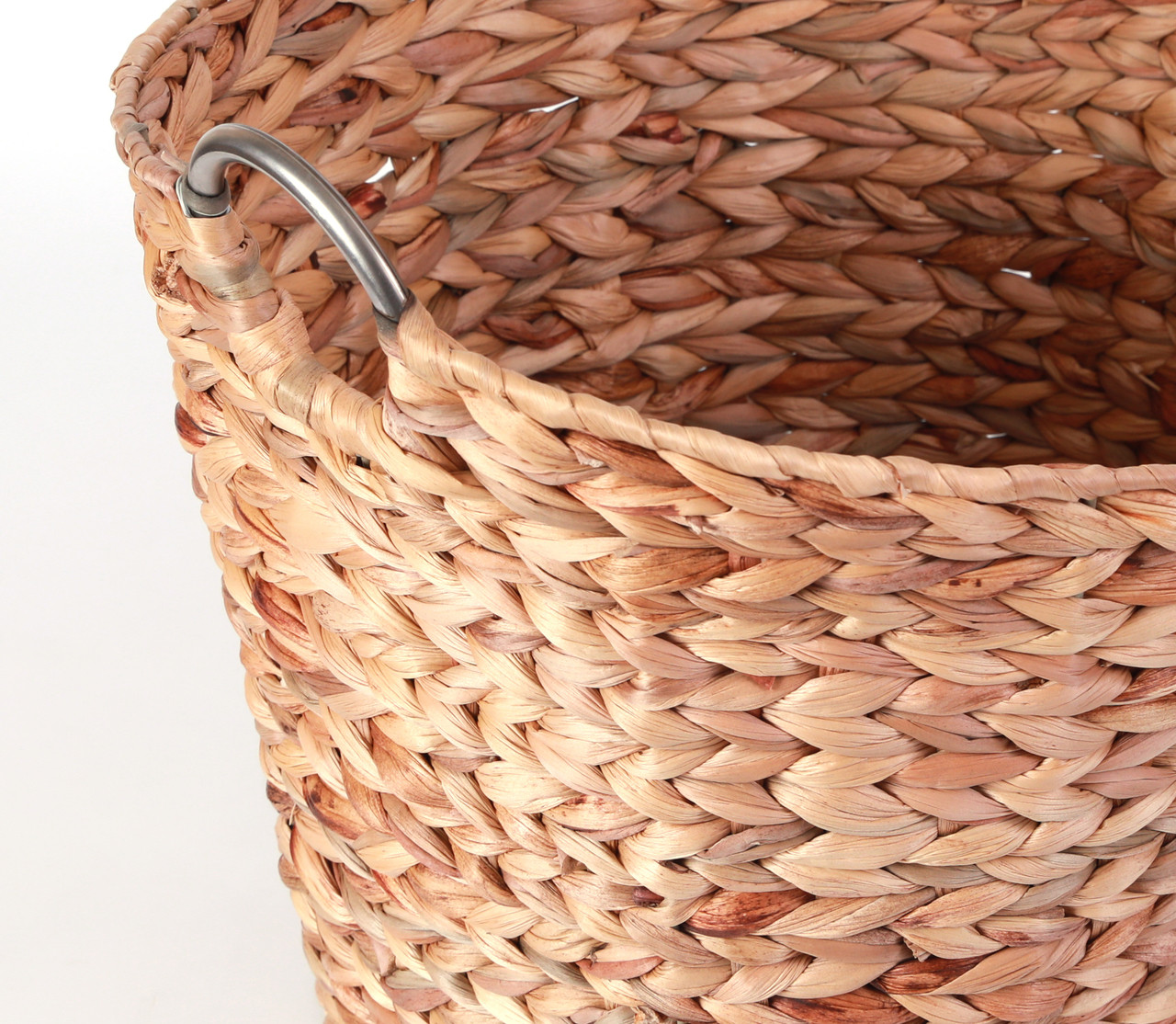 Buy Wholesale QI003364.L Large Round Water Hyacinth Wicker Laundry Basket