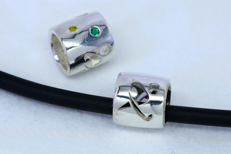 Silver  Hockey  bead , (AUS REP ONLY) stone set  