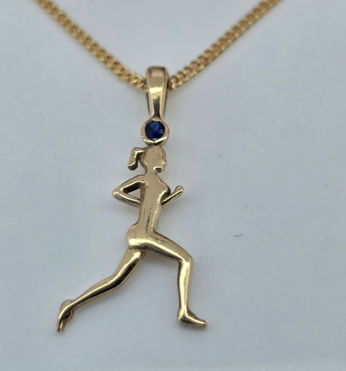 9ct Medium Female Runner Necklace with sapphire 