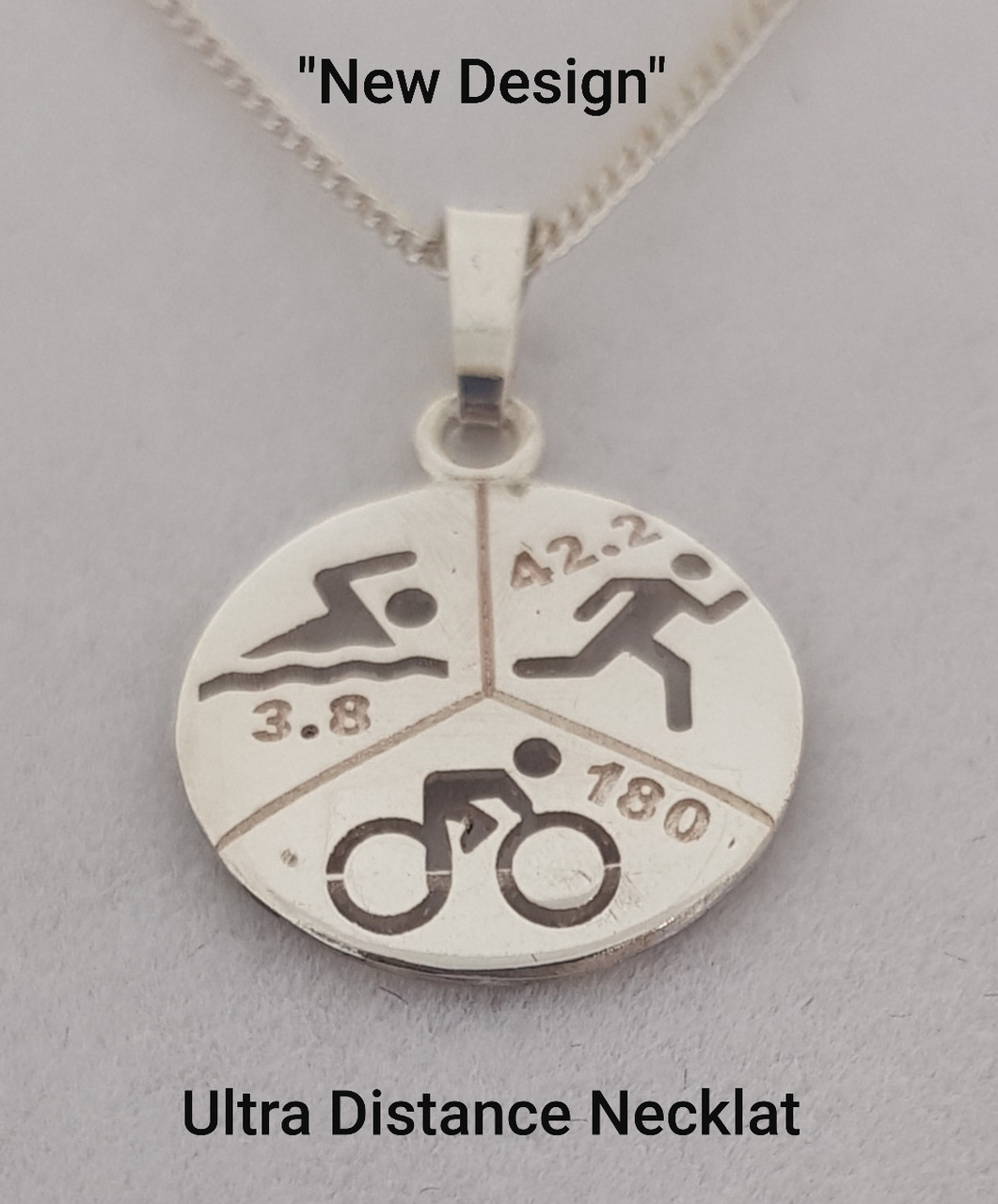 Silver Ultra Distance  Necklat 