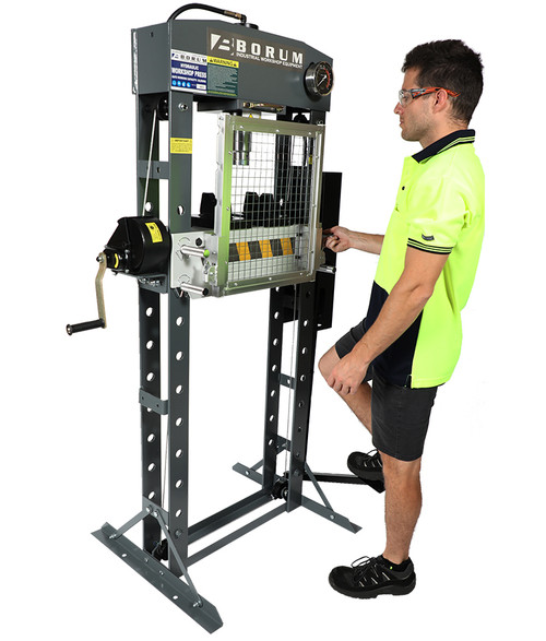 Borum 30000kg Industrial Hydraulic Barrier Press (read shipping info!)