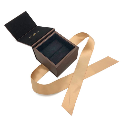 8900 High Quality American Leatherette and China Suede Ring Box