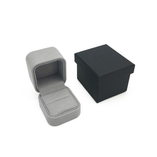 1800 HIGH QUALITY CHARISMA SUEDE RING BOX