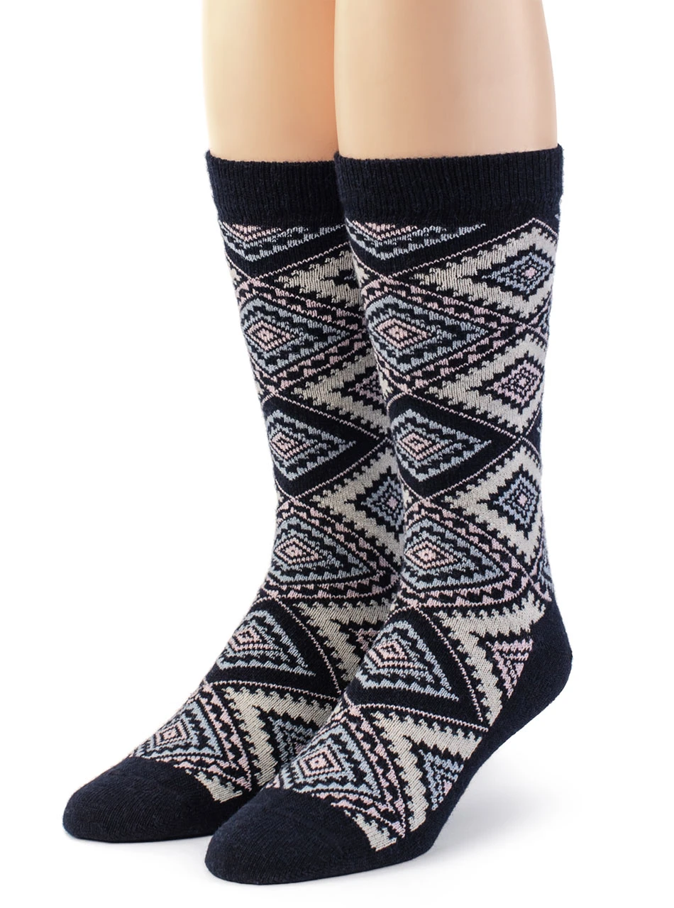 Women's Nordic Argyle Geometric Socks
Front View