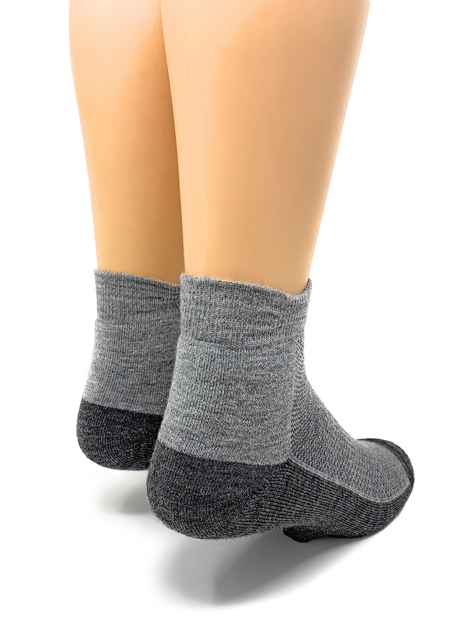 Warrior Alpaca Cushioned Cross-Trainer - High Performance  Athletic Quarter-Crew Socks - heel.