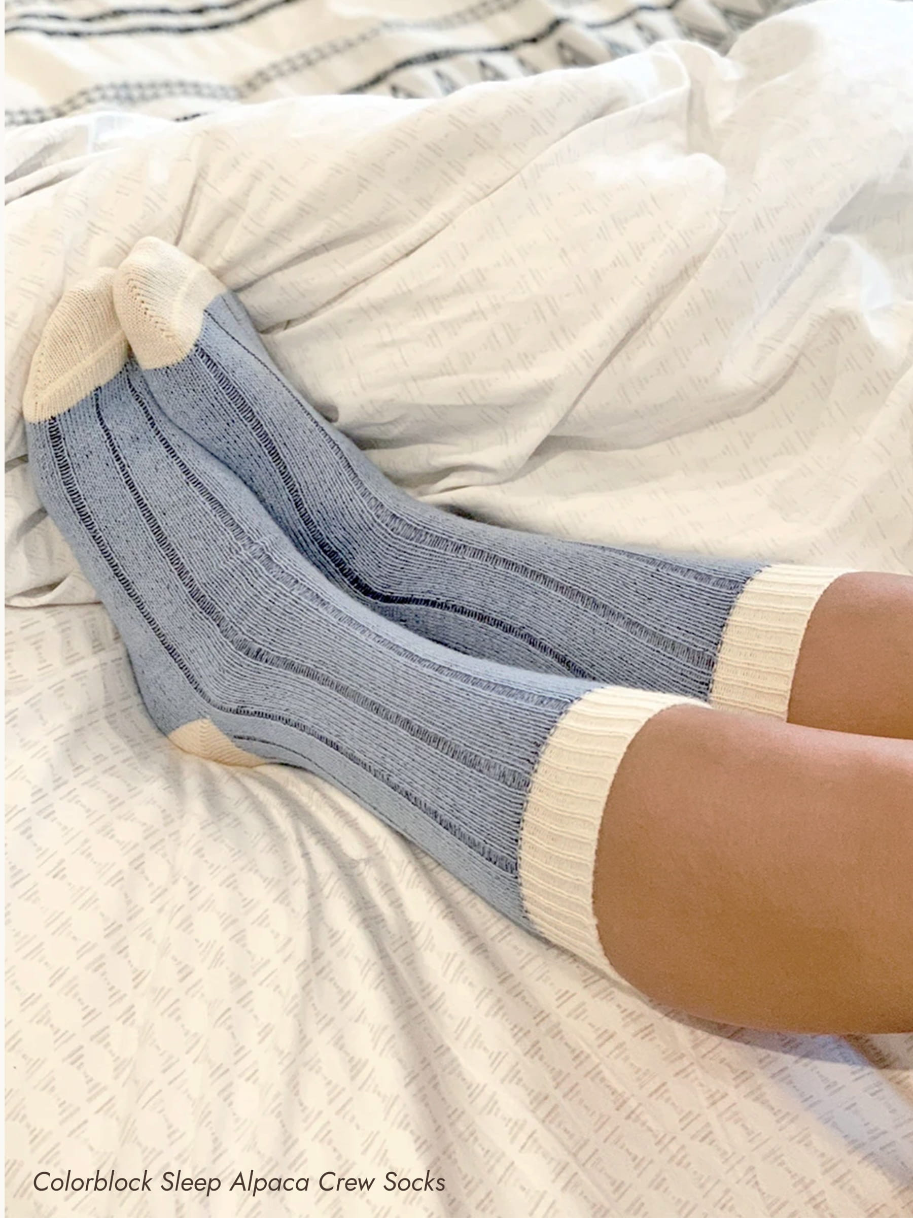 Grandma's Alpaca Sock Gift Box - Colorblock Sleep Alpaca Crew Socks