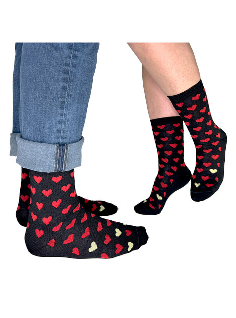 Sole Mates Valentines Day Alpaca Couples Socks 2-Pack, Main image.
