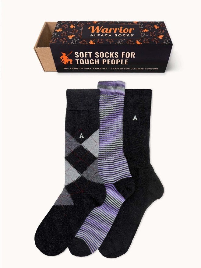 Executive Dress Sock Gift Box flatlay with box for black pack