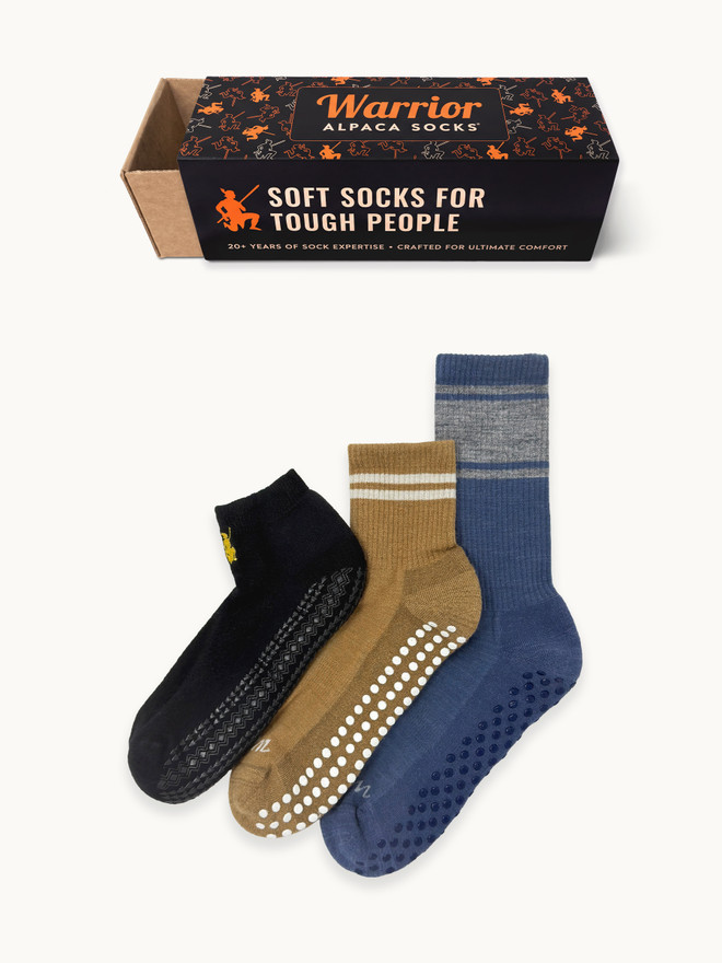 Studio Sculpt Alpaca Sock Box for Him flatlay with box
