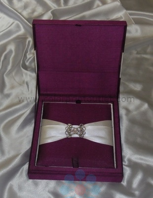Satin Box Invitation --- DSC-102_21