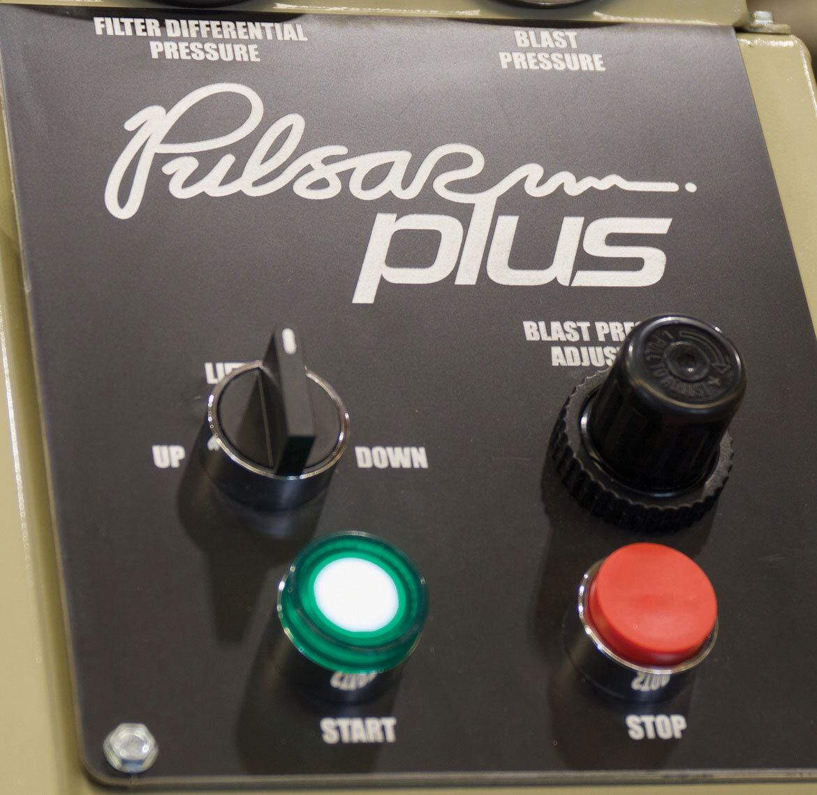 Pulsar plus controls and knobs