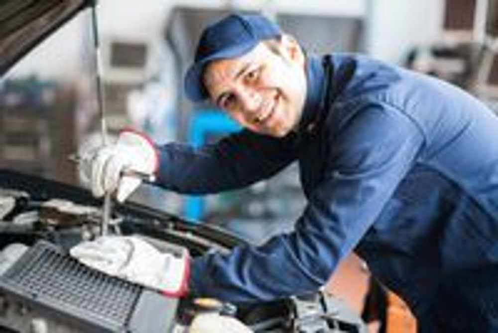 5 Auto Technician Stereotypes that need to go | JMC Auto 5 Auto Technician Stereotypes that need to go | JMC Auto