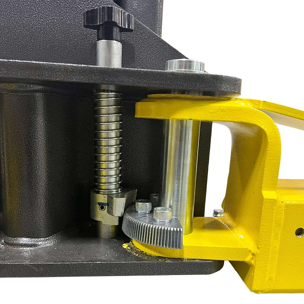 Titan Lifts HD2P-9KMSC 9000 Lb. Master Series Clearfloor 2-Post Lift