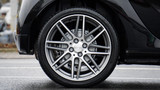Wheel Balancer Buyer's Guide: Choose the Right One for Your Auto Shop