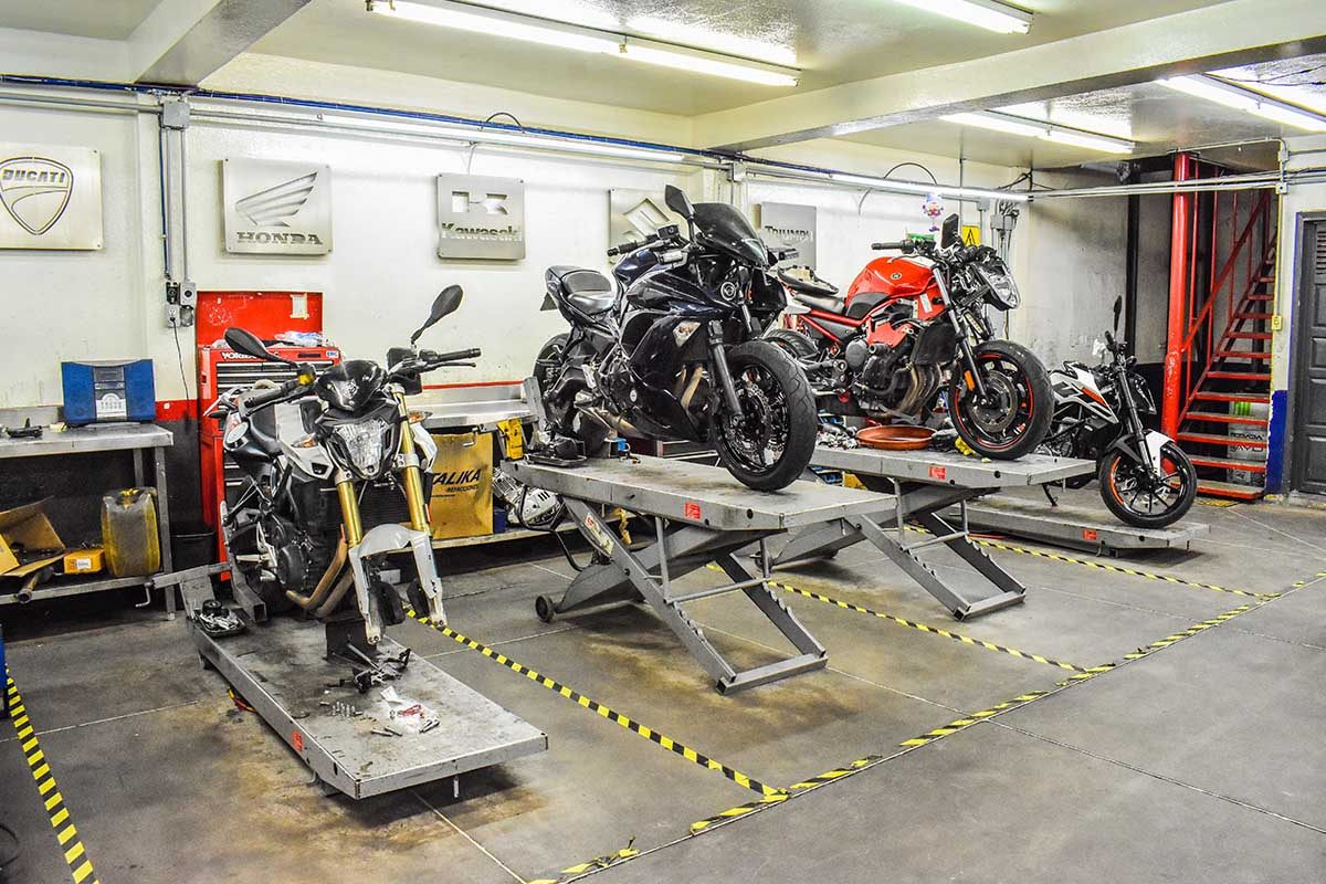 How to Set up a Motorcycle Repair Shop Equipment, Tips and Services
