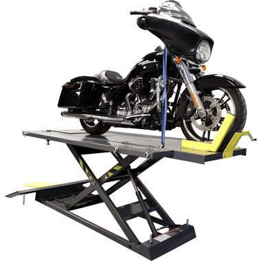 jmcautomotiveequipment.com