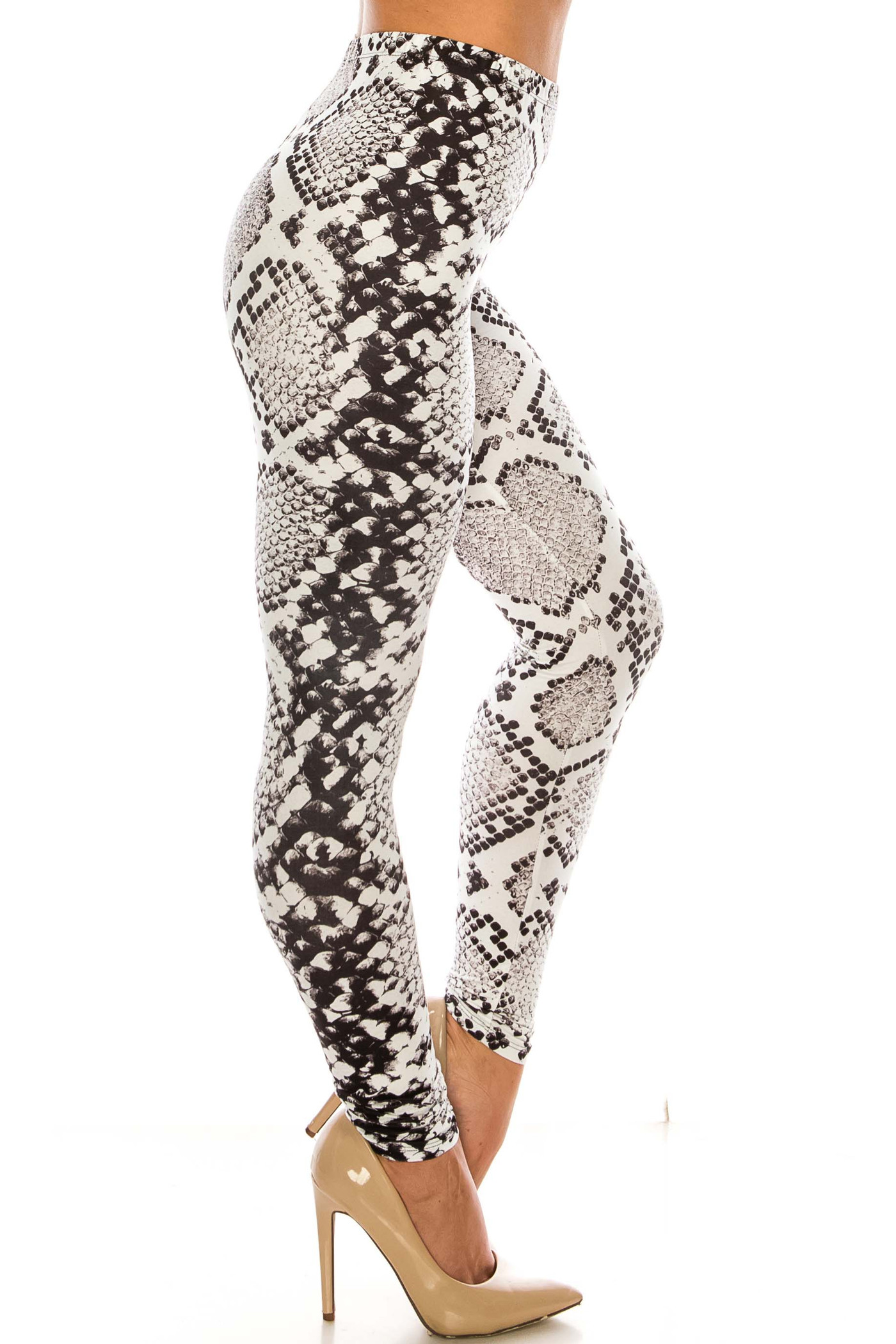 Creamy Soft Ivory Python Extra Plus Size Leggings - 3X-5X - USA Fashion™