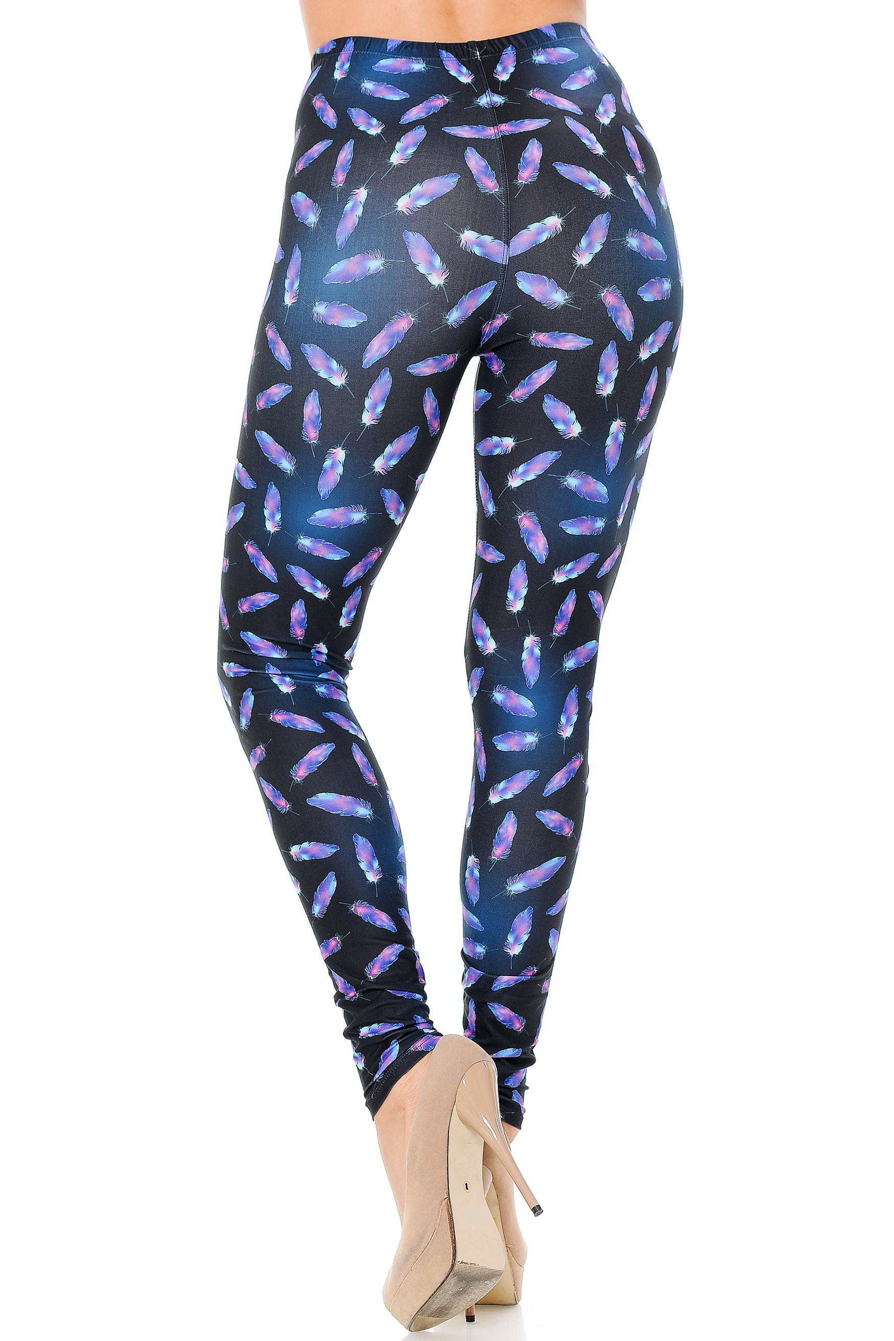 Creamy Soft Glowing Iridescent Feathers Plus Size Leggings