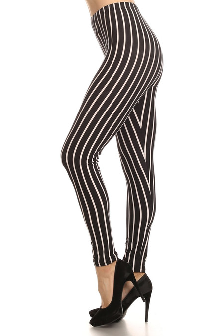 Vertical Black on White Stripes Leggings