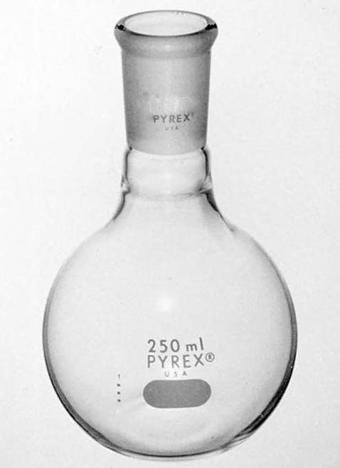 Corning 4320B-250 PYREX® 250mL Short Neck Boiling Flask with Round Bottom and 19/22 Standard Taper Joint