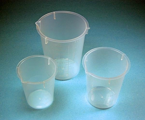 L-1220 Disposable 50mL Polypropylene Beakers