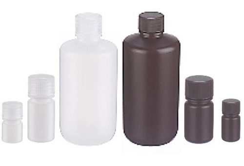 Wheaton® 209041 Star Leak-Resistant 4mL HDPE Narrow-Mouth Sample Bottles with 13-425 PP Screw Caps. 72/case