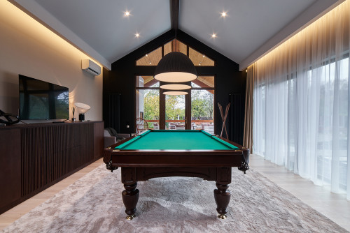 Pool table: Ways to Fit a Pool Table Into Your Home