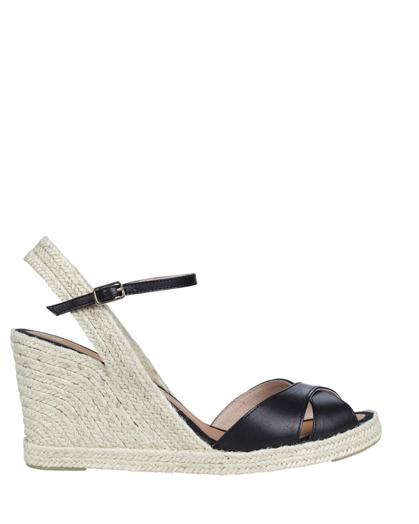 By Bianca Cortino Wedge Black