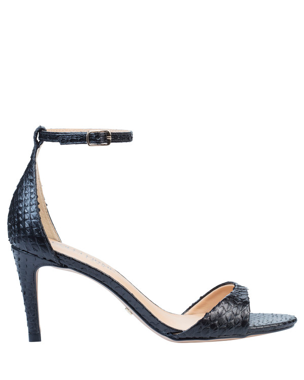 Liliana Black Sandals