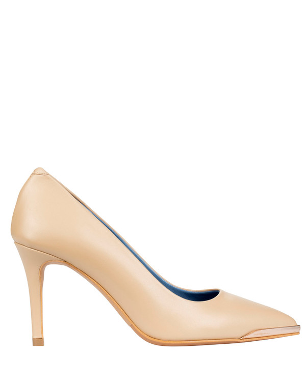 Bianca Buccheri Ari Nude Pump