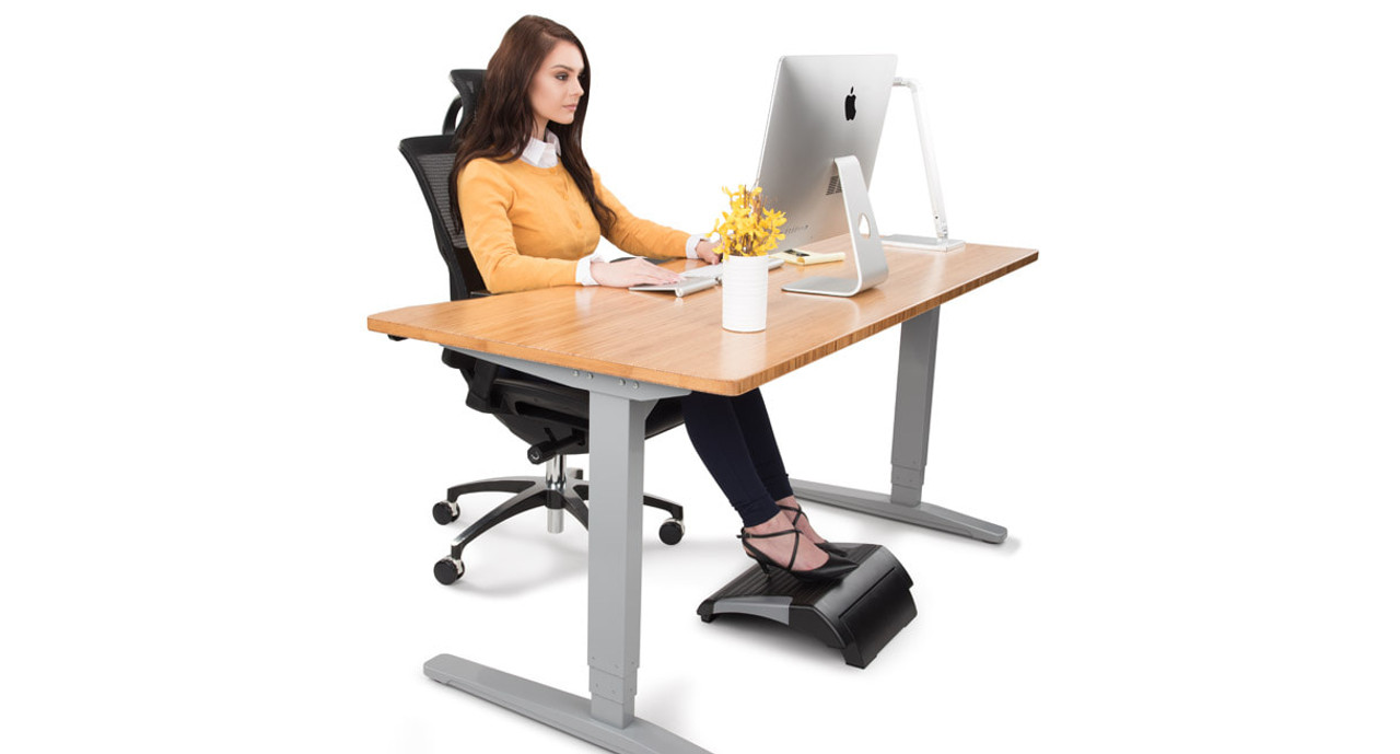 Adjustable Footrest E3 by UPLIFT Desk