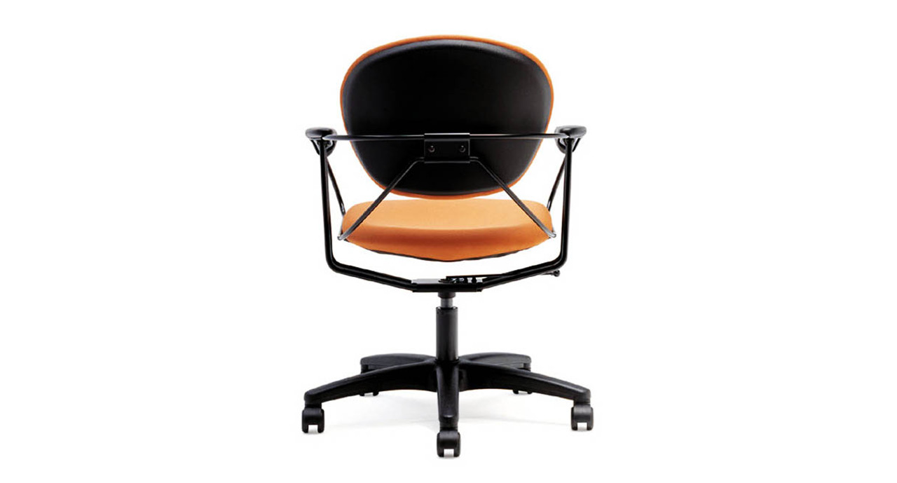 steelcase uno chair