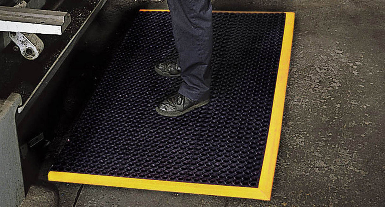https://cdn11.bigcommerce.com/s-492apnl0xy/images/stencil/1280x1280/products/904/3996/notrax-549-safety-stance-anti-fatigue-mat-549-4__94283.1492718153.jpg?c=2