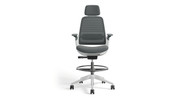 Outfit your Series 1 Seagull frame with a headrest (shown here) for advanced comfort from the neck up
